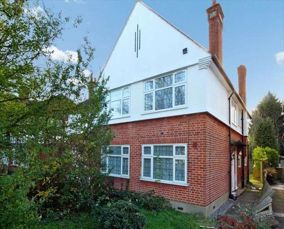 2 Bedroom Flat